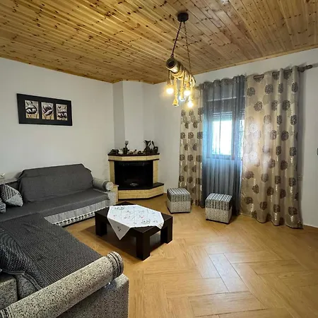 Casa Di Klea Holiday home Gusmar